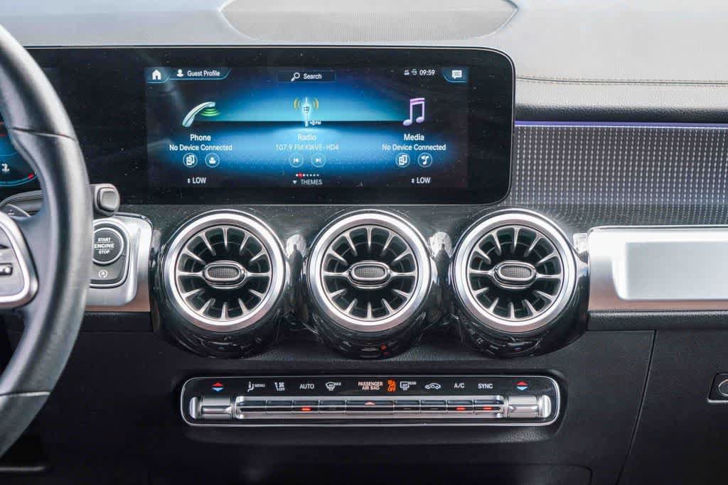 Used 2022 Mercedes-Benz GLB 250 image 12