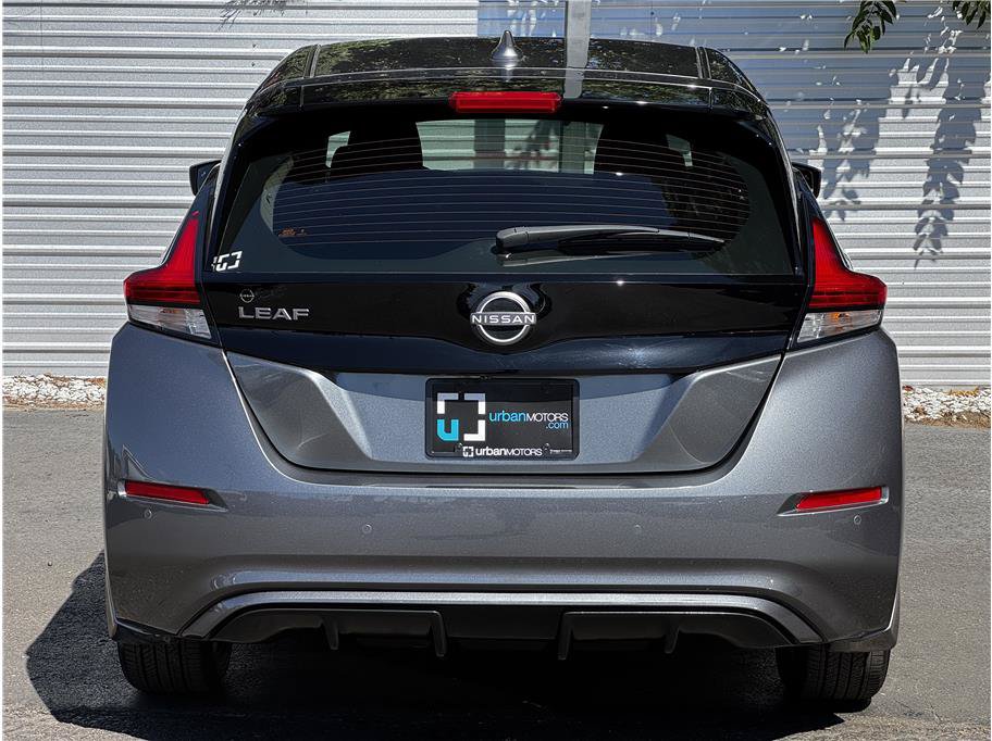 Used 2025 Nissan Leaf S FWD image 11
