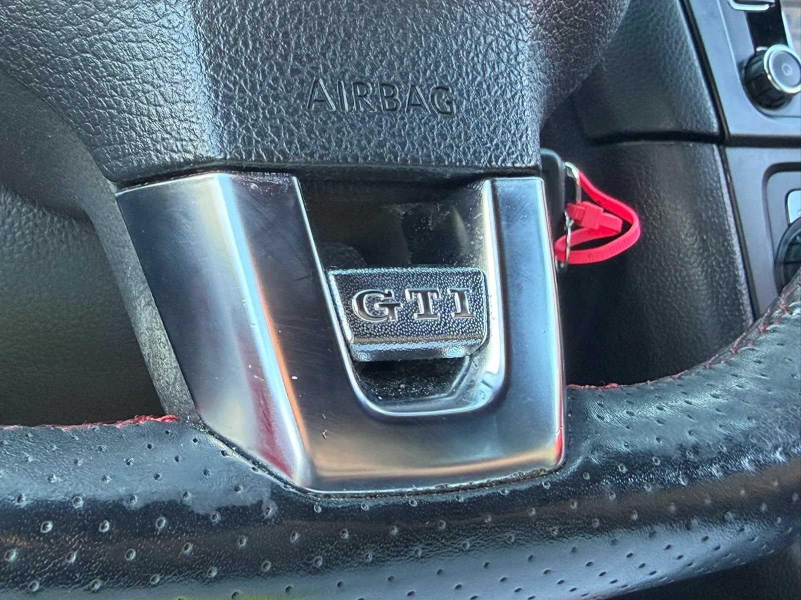 Used 2010 Volkswagen GTI 2-Door FWD image 14
