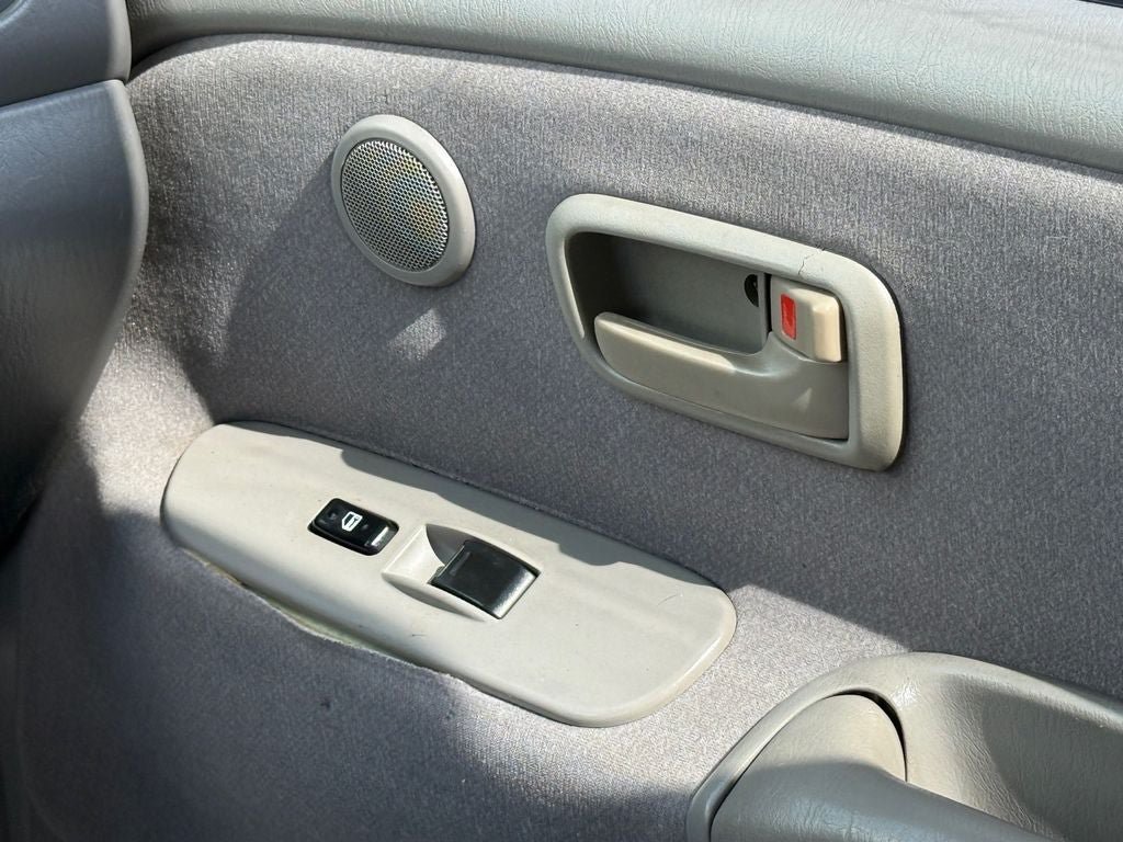 Used 2000 Toyota Tundra SR5 AWD/4WD image 18