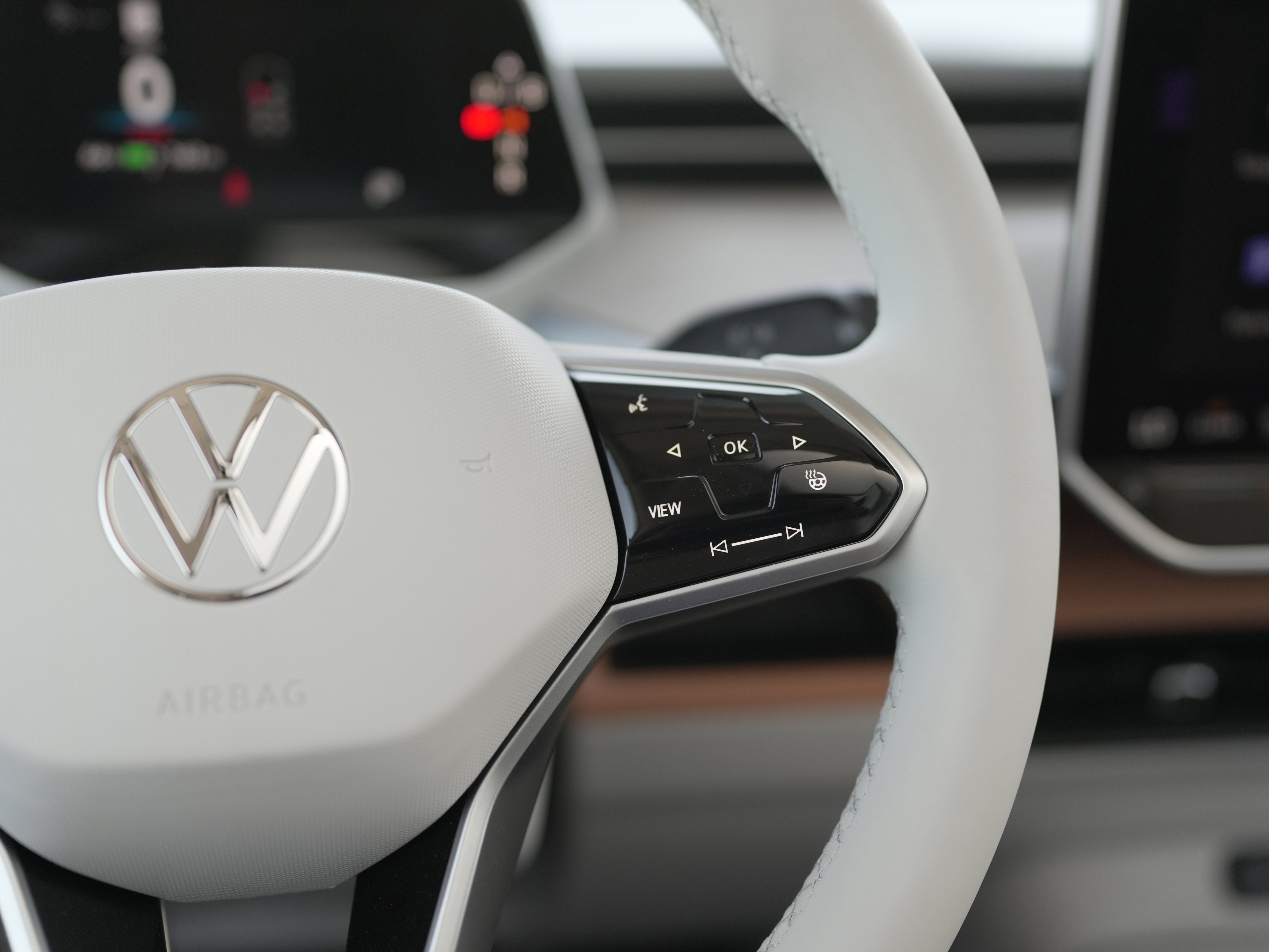 New 2025 Volkswagen ID. Buzz 1st Edition image 18