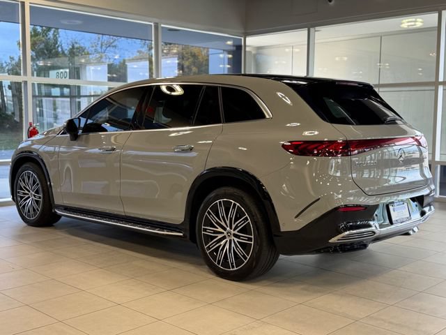 Used 2023 Mercedes-Benz EQS 580 4MATIC SUV image 14