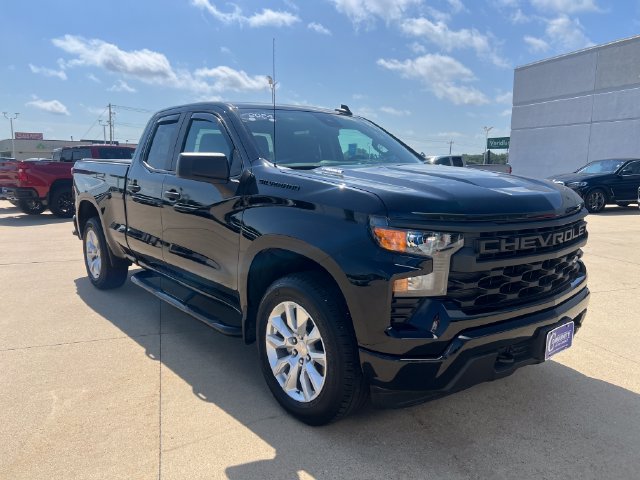 Certified 2024 Chevrolet Silverado 1500 Custom w/ LPO, Dark Essentials Package AWD/4WD image 7