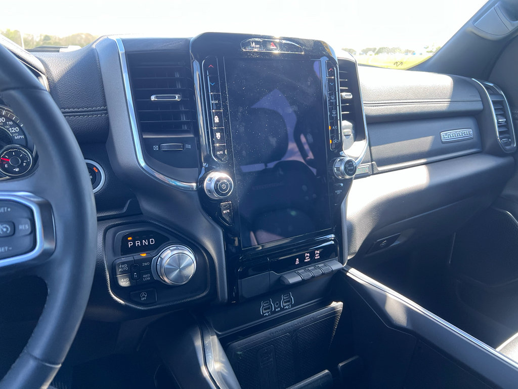 Certified 2025 RAM 1500 Laramie AWD/4WD image 22