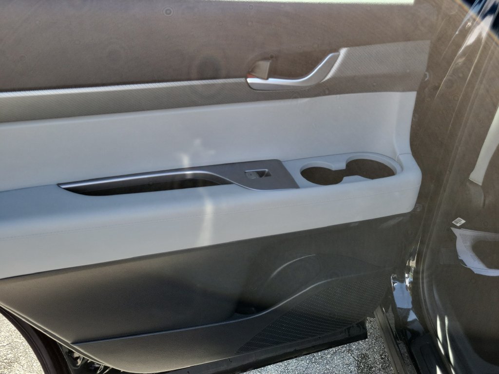 Used 2024 Hyundai Palisade SEL FWD image 21