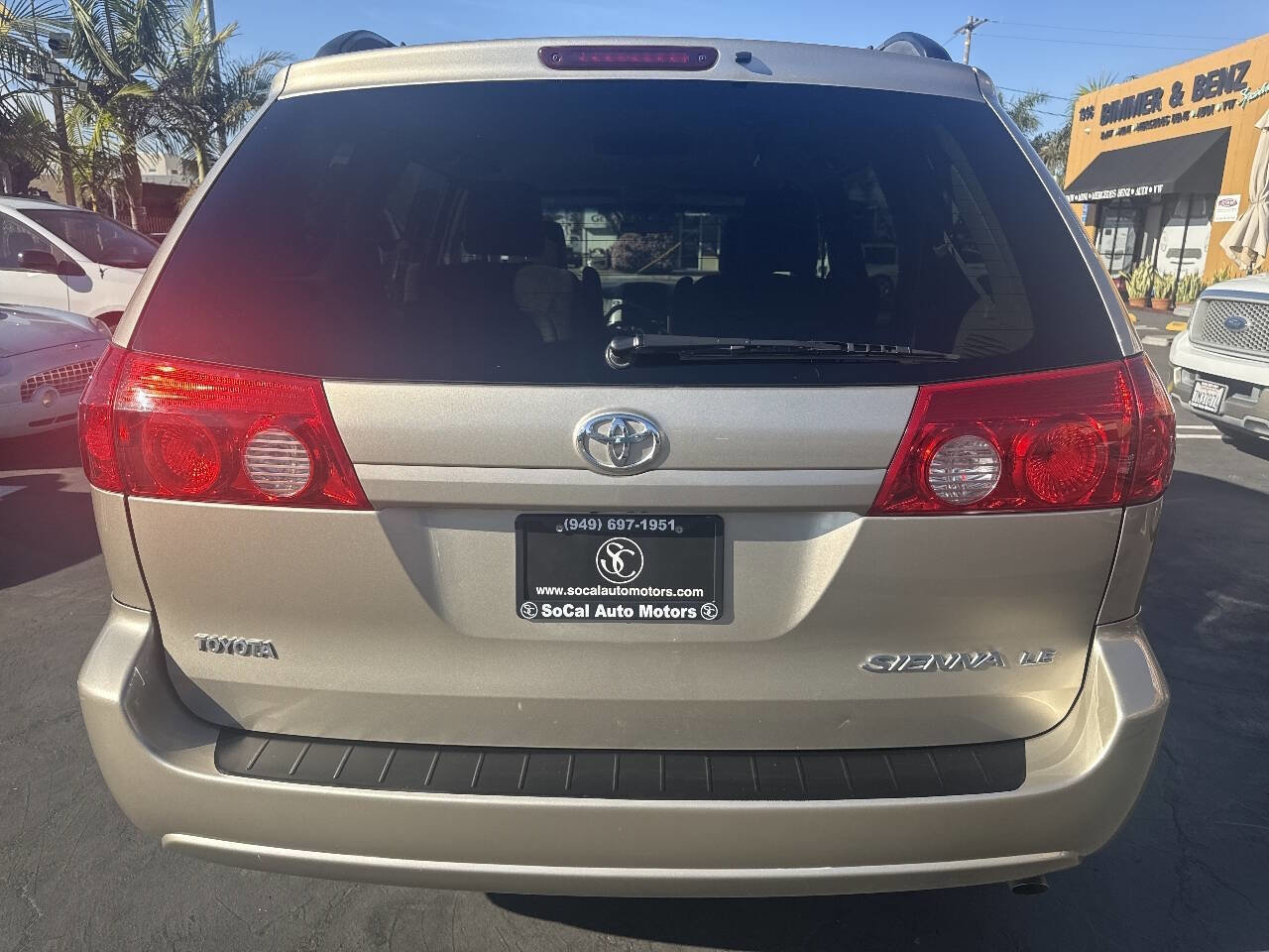 Used 2009 Toyota Sienna LE image 4