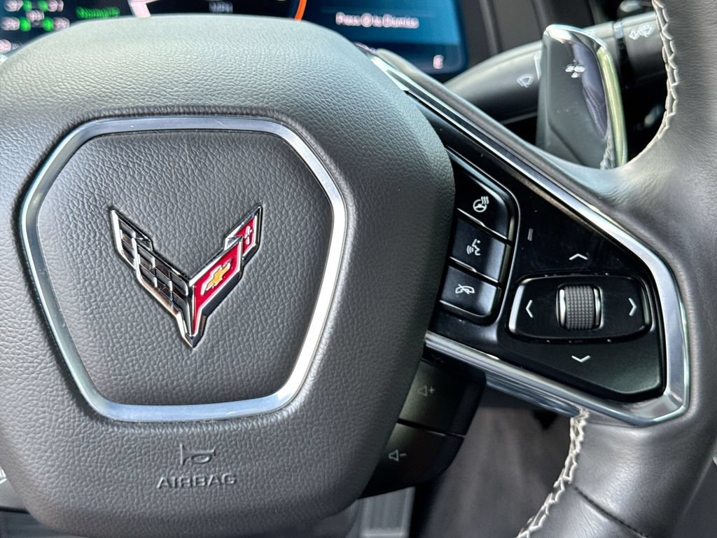 Used 2024 Chevrolet Corvette Stingray Preferred Cpe RWD image 17