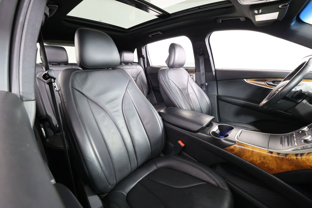 Used 2017 Lincoln MKX Reserve w/ Luxury Package image 24