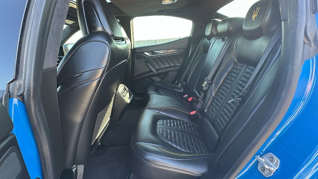 Used 2022 Maserati Ghibli F Tributo RWD image 35