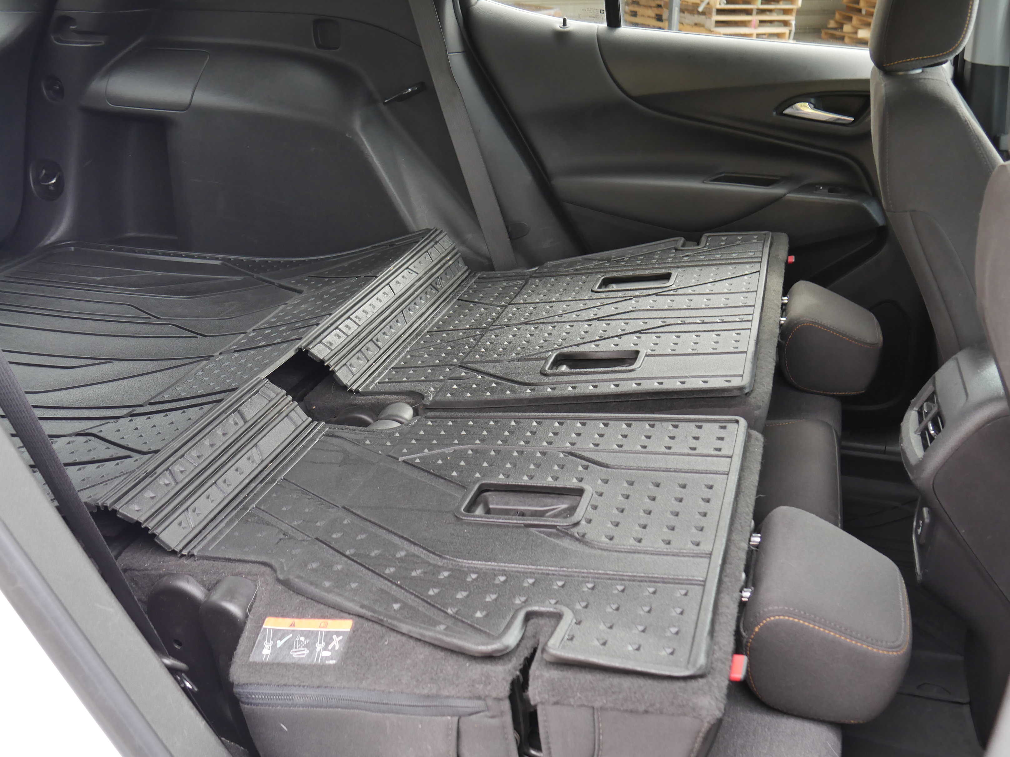 Used 2022 Chevrolet Equinox LT image 32