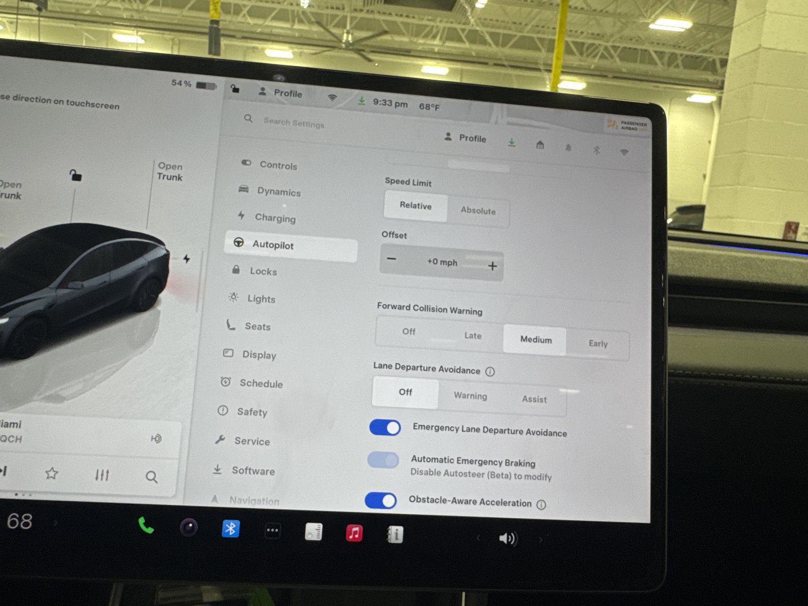 Used 2026 Tesla Model Y AWD image 18