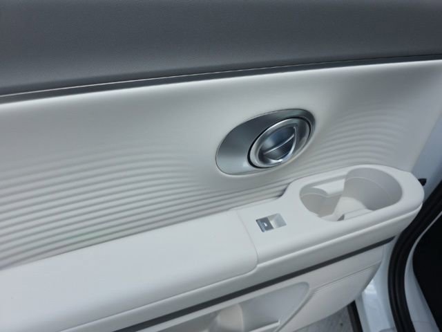 New 2026 Hyundai Ioniq 9 Limited image 12