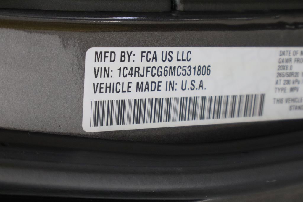 Used 2021 Jeep Grand Cherokee Overland image 42