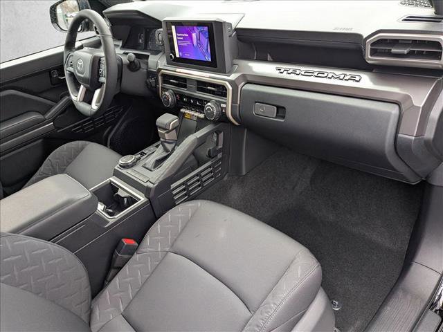 Certified 2025 Toyota Tacoma SR5 image 21