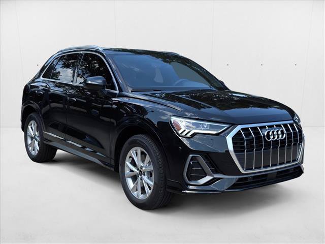 New 2025 Audi Q3 2.0T Premium w/ Convenience Package AWD/4WD image 3