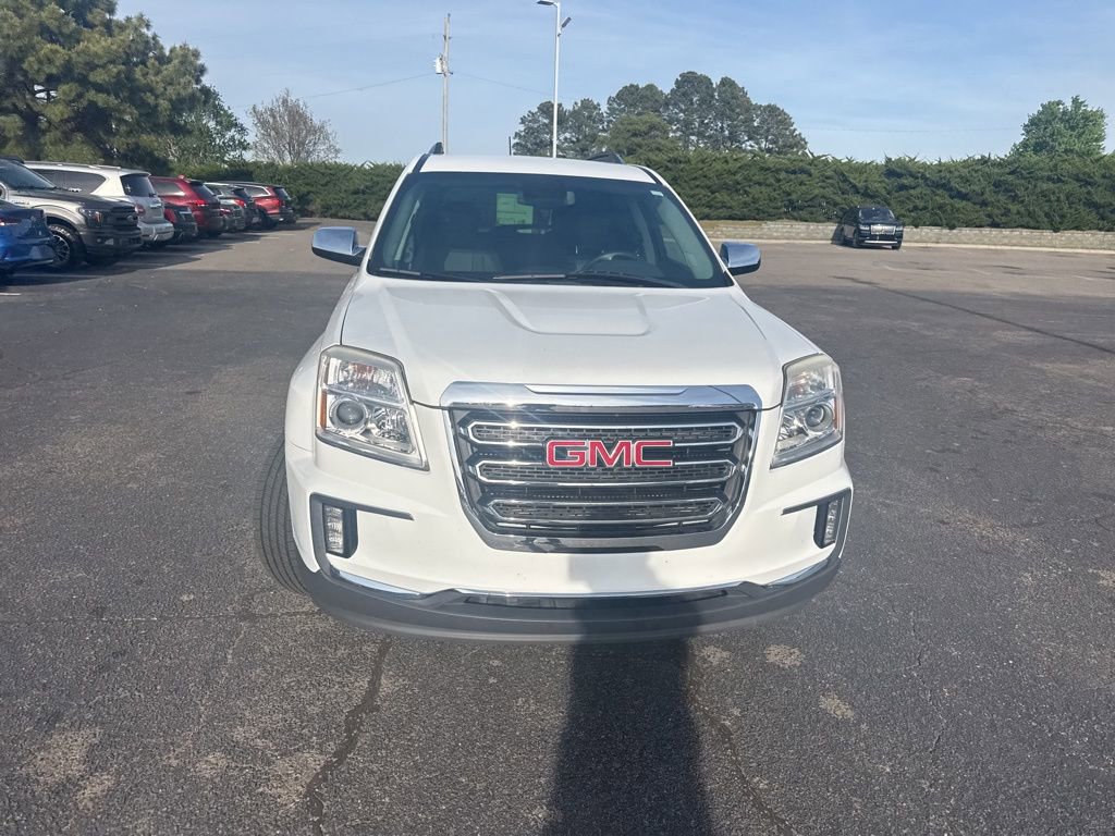 Used 2017 GMC Terrain SLT w/ Driver Alert Package I image 2