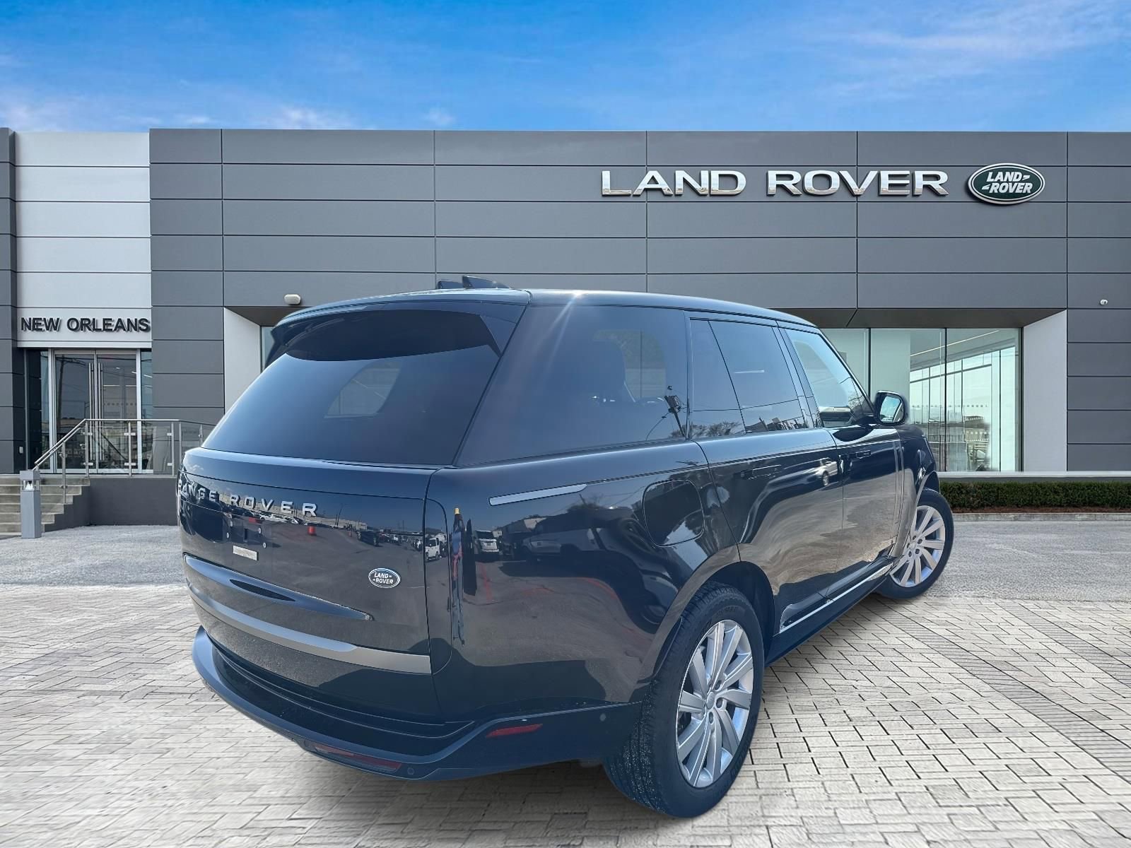 Used 2023 Land Rover Range Rover SE AWD/4WD image 6