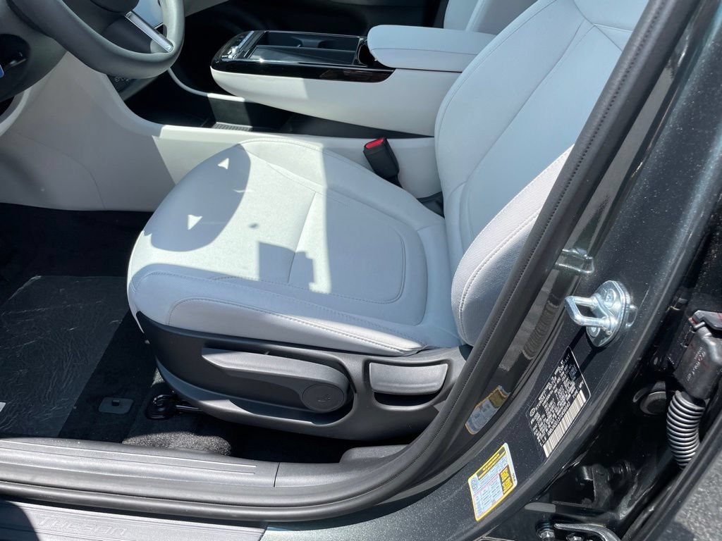 New 2026 Hyundai Tucson Blue SE AWD/4WD image 11