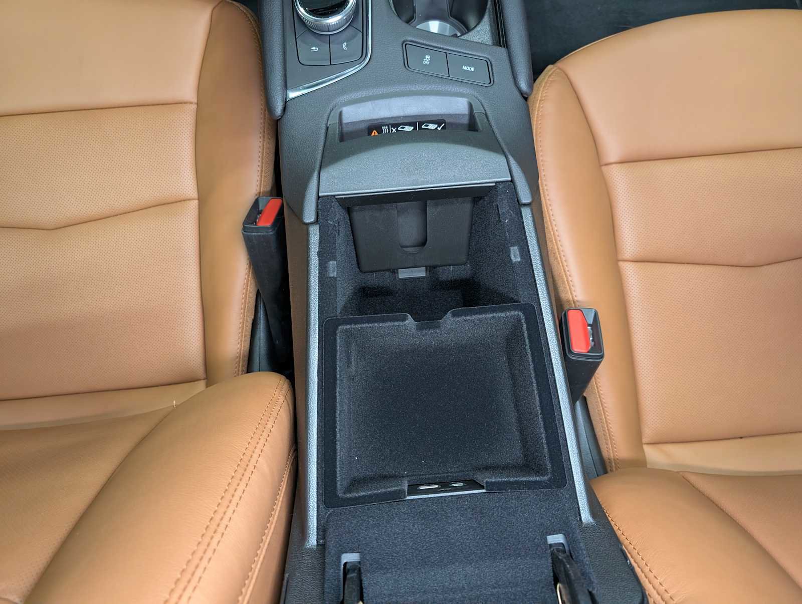 New 2026 Cadillac XT5 Premium Luxury w/ Driver Assist Package AWD/4WD image 15