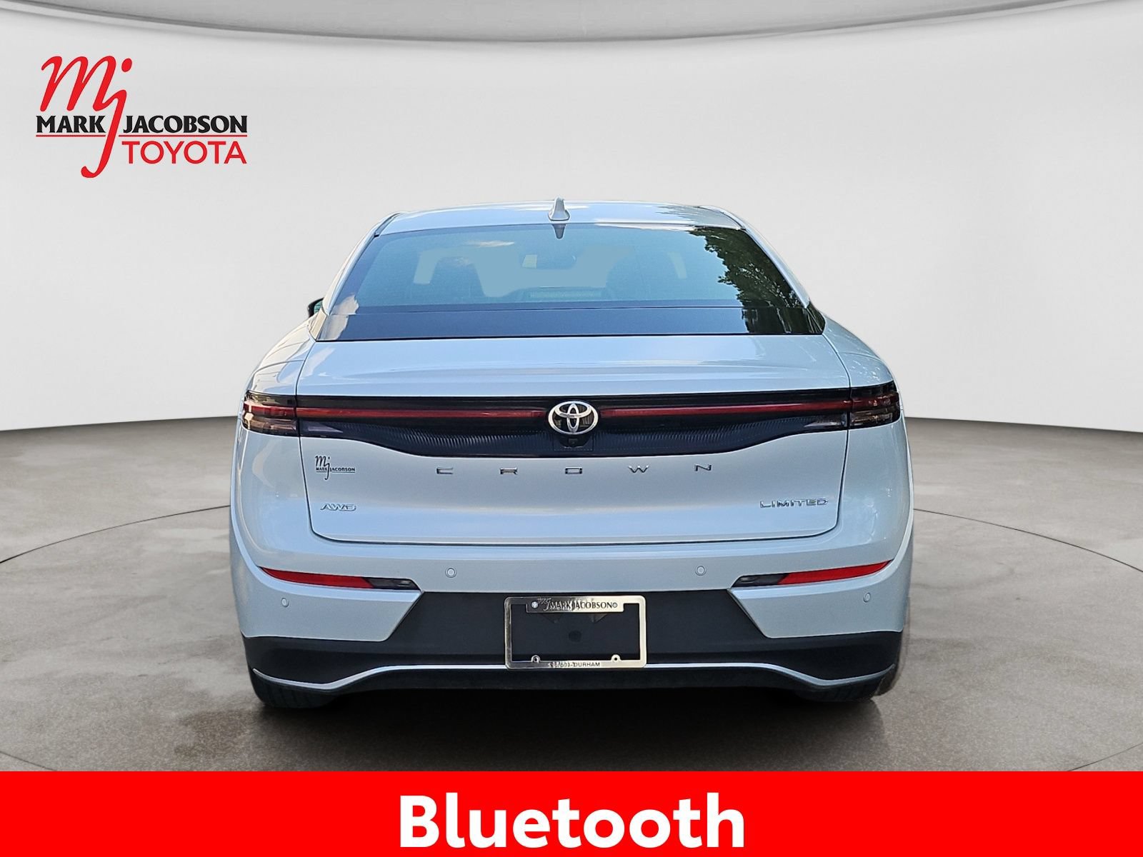 Used 2023 Toyota Crown AWD/4WD image 11