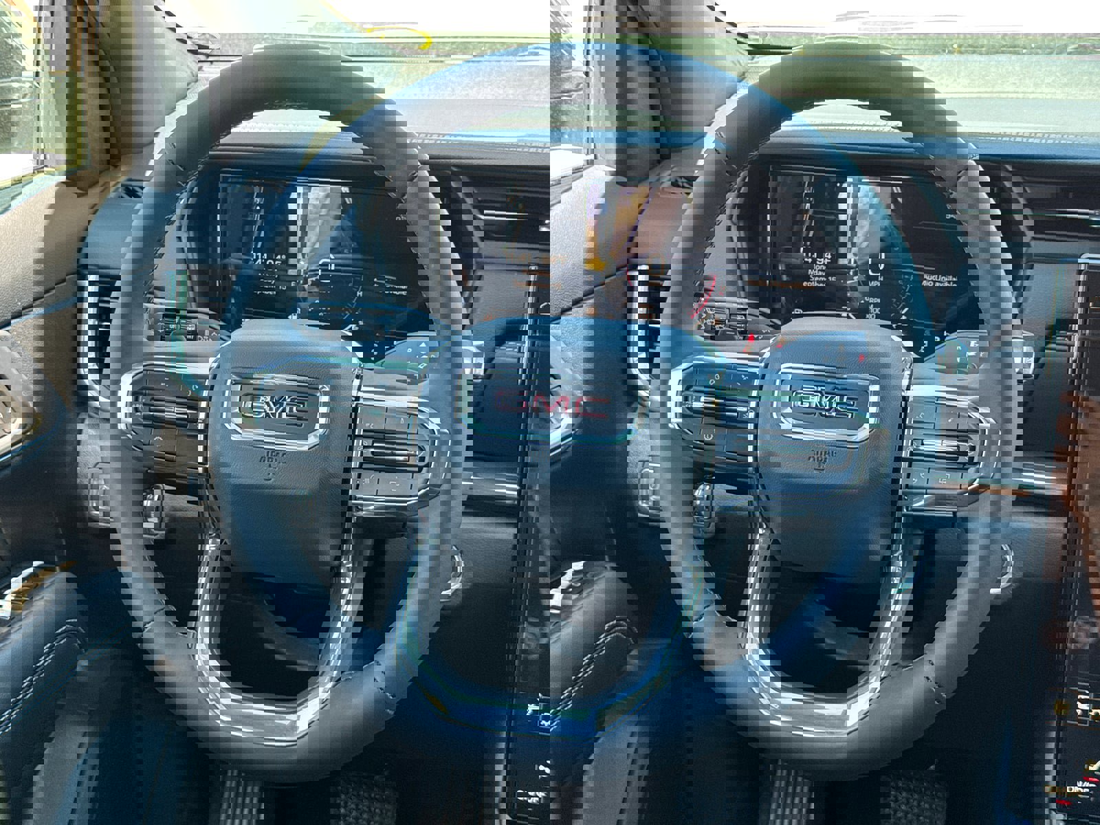 Used 2026 GMC Terrain Elevation w/ LPO, Floor Liner Package image 23