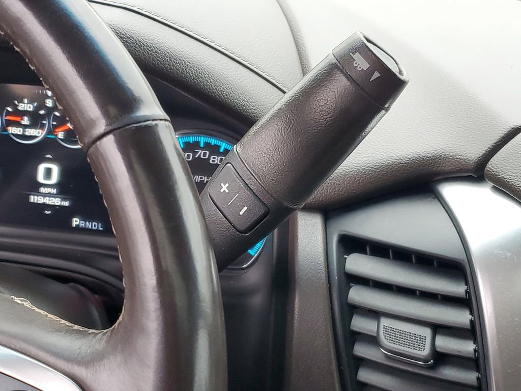Used 2019 Chevrolet Suburban Premier image 19