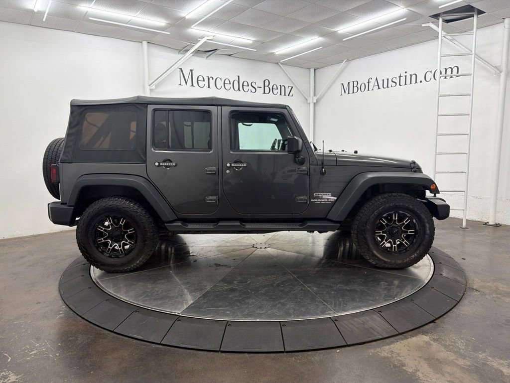 Used 2017 Jeep Wrangler Unlimited Sport w/ Quick Order Package 24S AWD/4WD image 8
