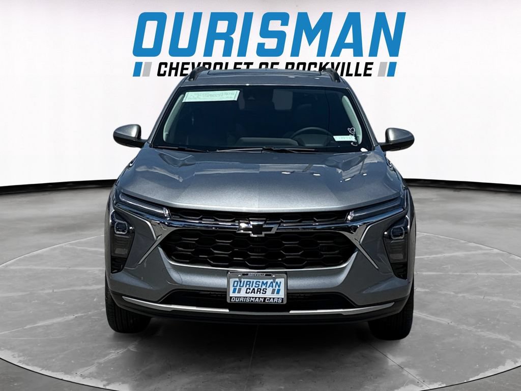 New 2026 Chevrolet Trax LT w/ Sunroof Package FWD image 8