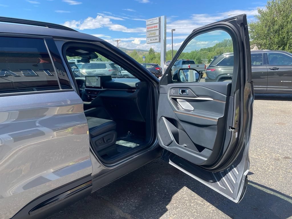 Used 2026 Ford Explorer Tremor w/ Tremor Ultimate Package AWD/4WD image 20