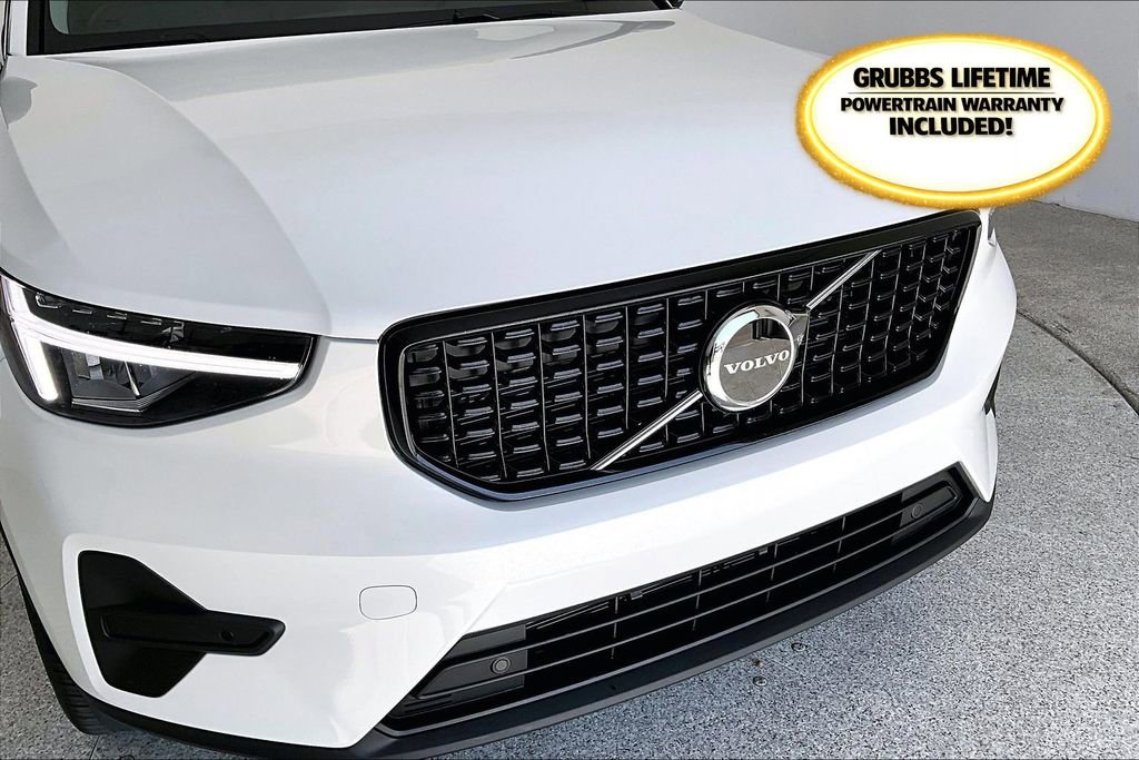 New 2026 Volvo XC40 B5 Core image 39