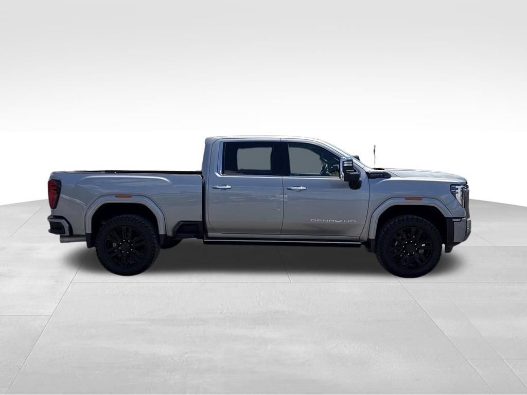 Used 2024 GMC Sierra 2500 Denali Ultimate AWD/4WD image 25