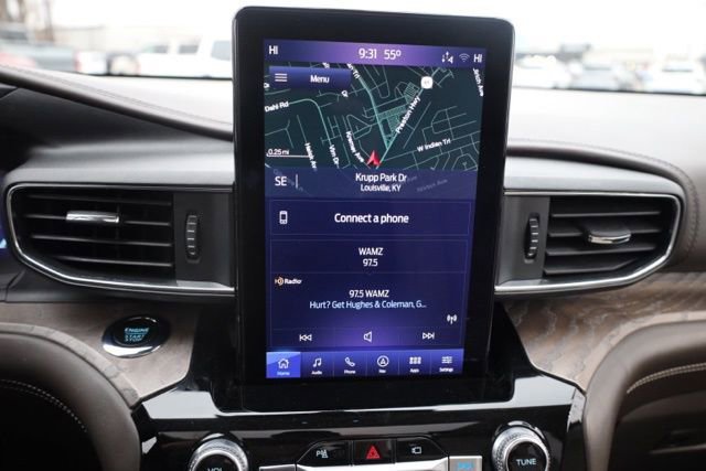 Used 2022 Ford Explorer Platinum w/ Equipment Group 601A image 7