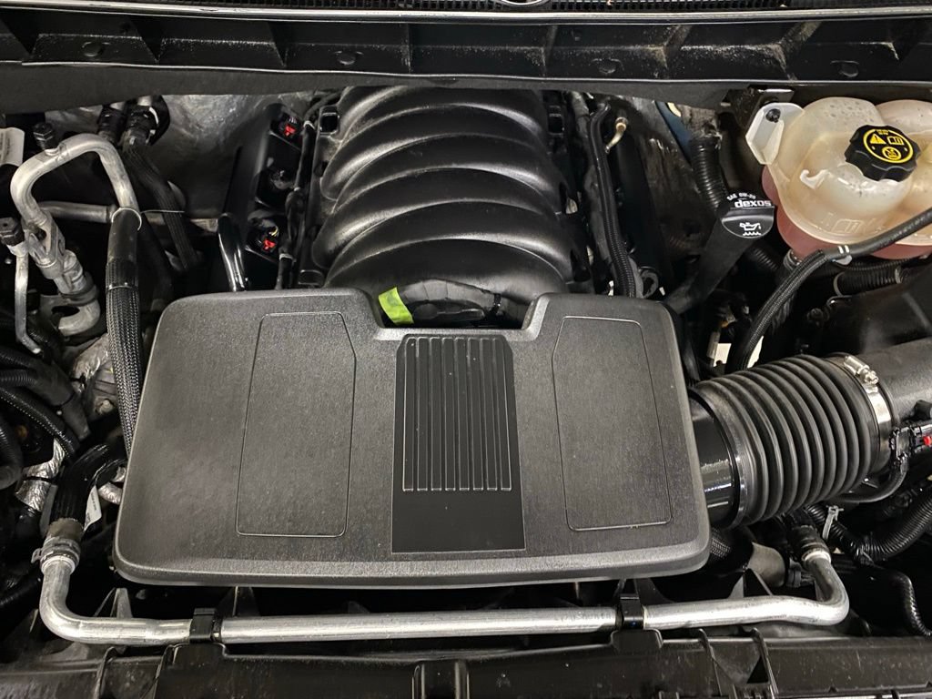 Used 2021 Chevrolet Silverado 1500 High Country w/ Technology Package AWD/4WD image 4
