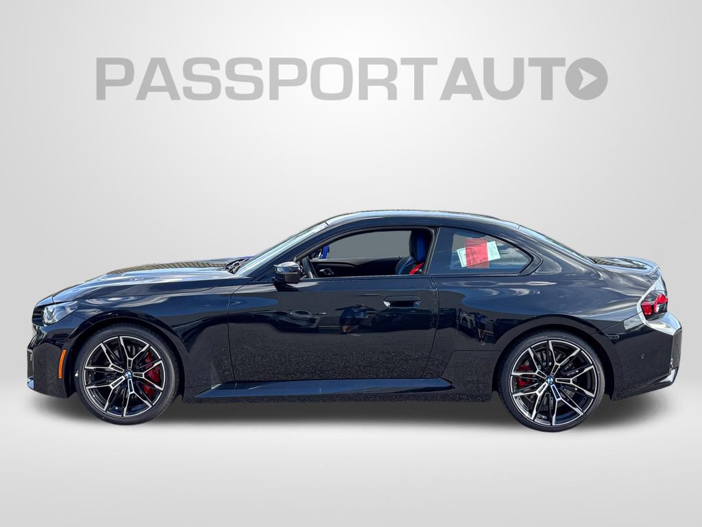 New 2026 BMW M2 w/ Lighting Package RWD image 2