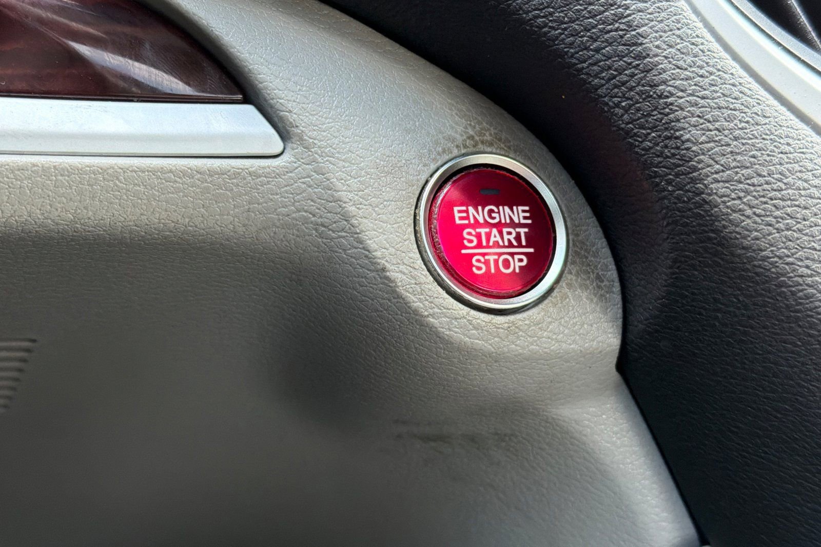 Used 2015 Acura TLX image 20