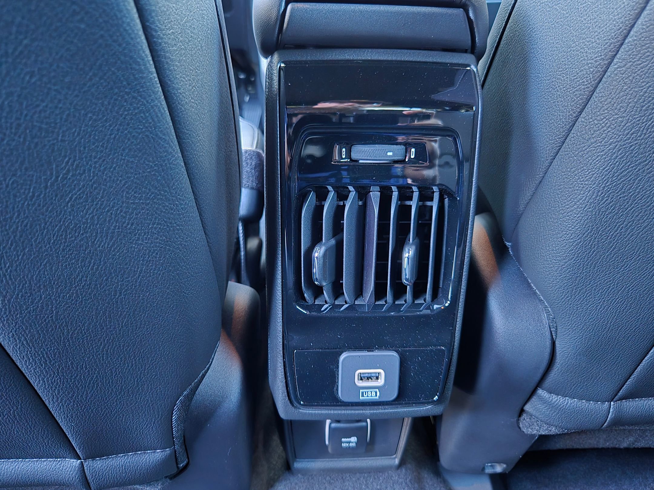 New 2026 Jeep Compass Limited image 26