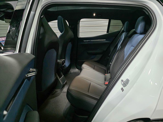 Used 2025 Volvo EX30 Plus image 16