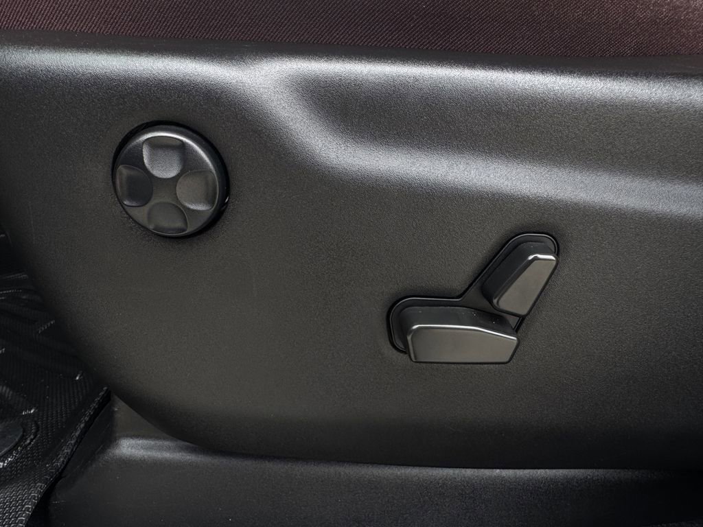 Used 2023 Dodge Durango R/T RWD image 26