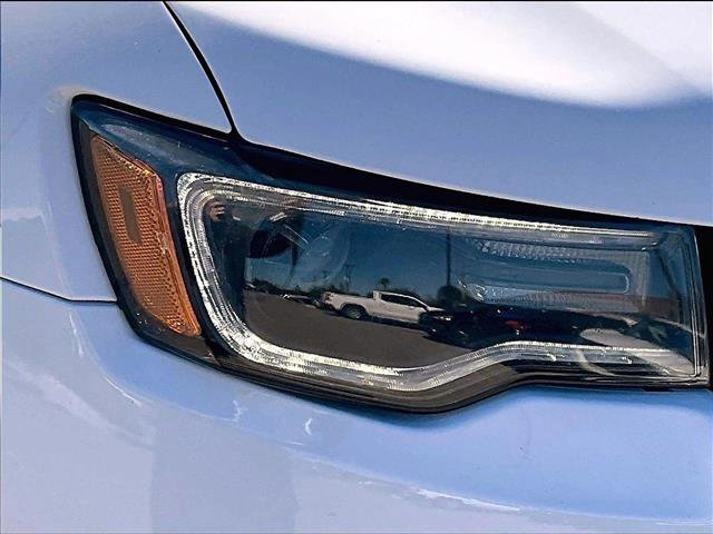 Used 2020 Jeep Grand Cherokee Limited X image 29