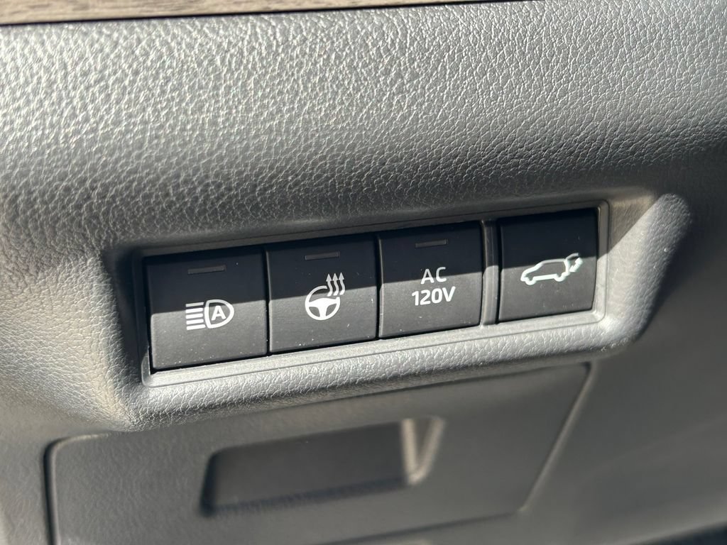 Certified 2026 Toyota Grand Highlander AWD Hybrid image 32