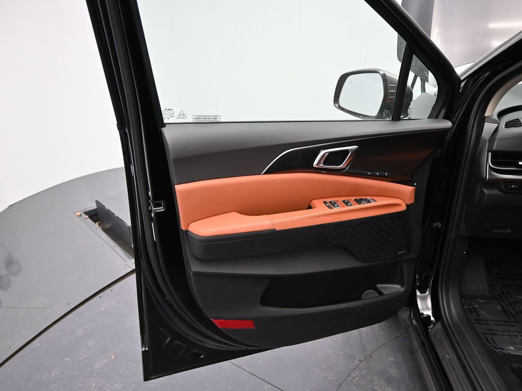 New 2026 Kia Carnival SX Prestige image 13