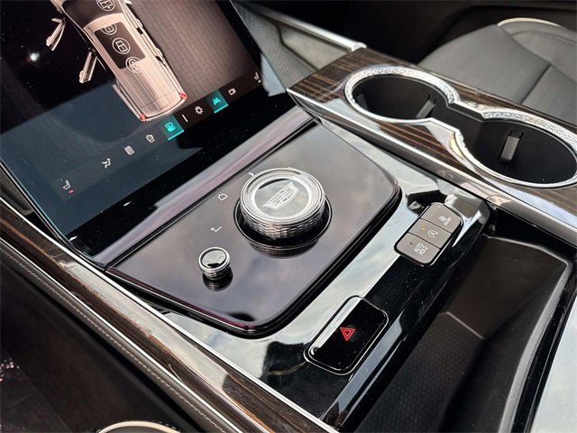 New 2026 Cadillac Escalade Luxury w/ LPO, Radiant Package image 27