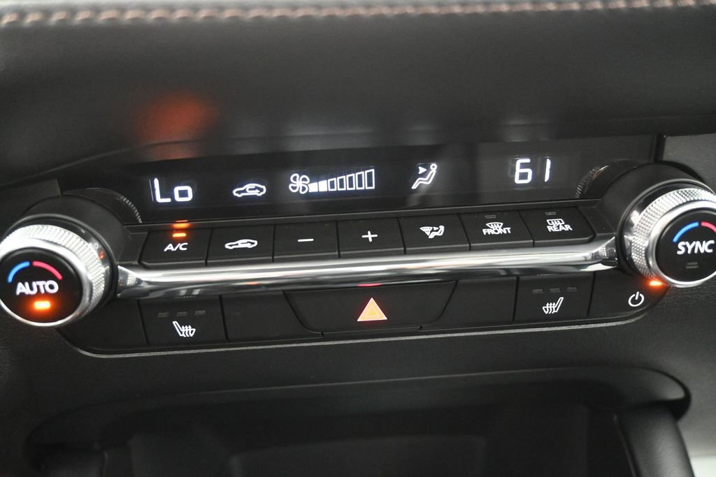 Used 2025 MAZDA MAZDA3 s FWD image 13