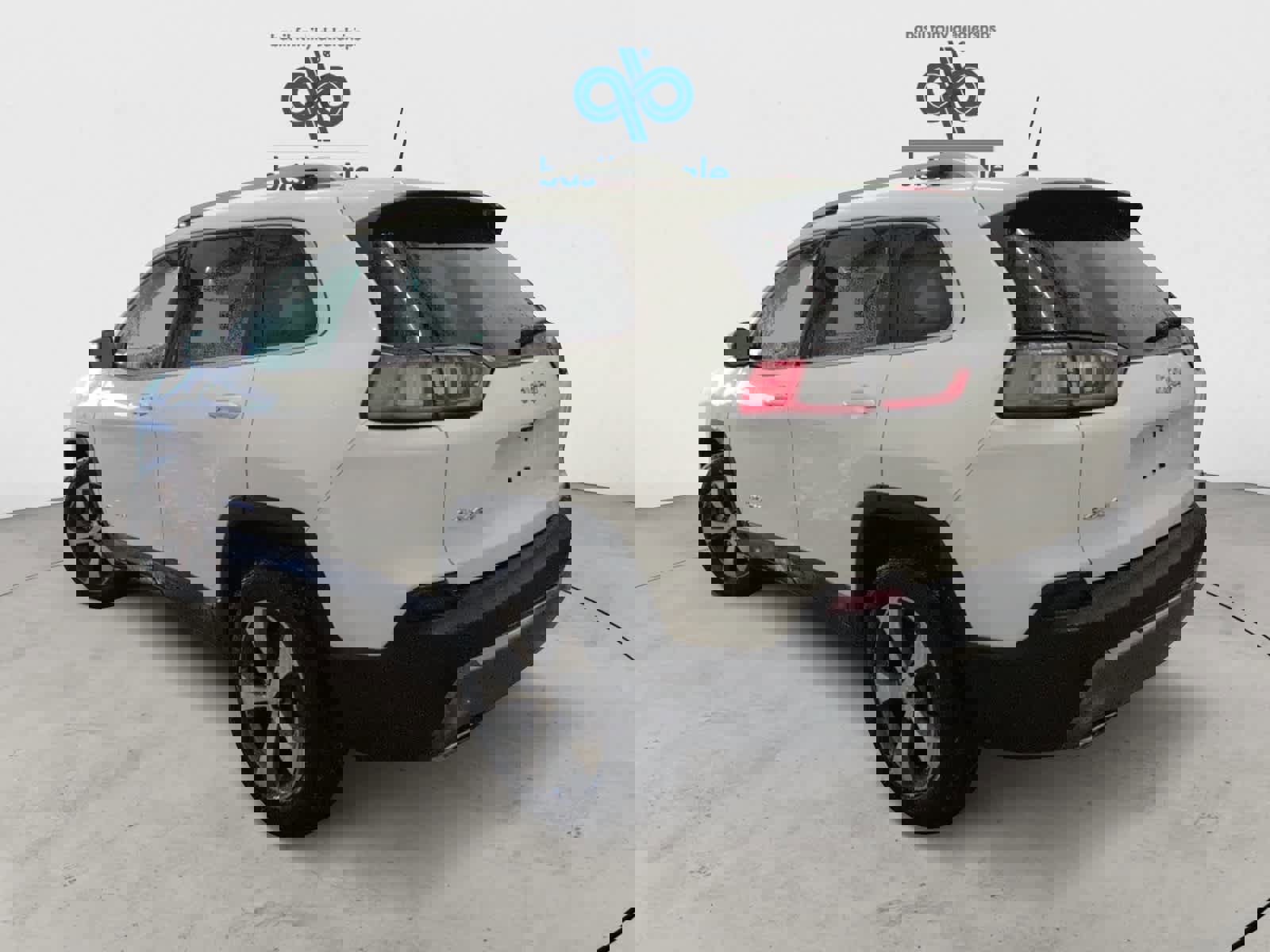 Used 2020 Jeep Cherokee Limited AWD/4WD image 6