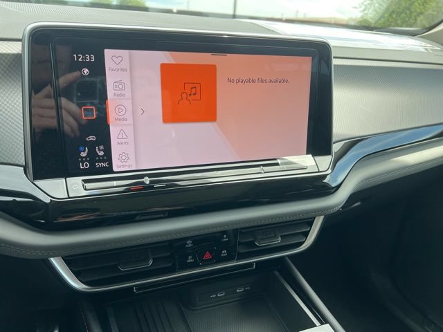 New 2026 Volkswagen Atlas Peak Edition AWD/4WD image 17