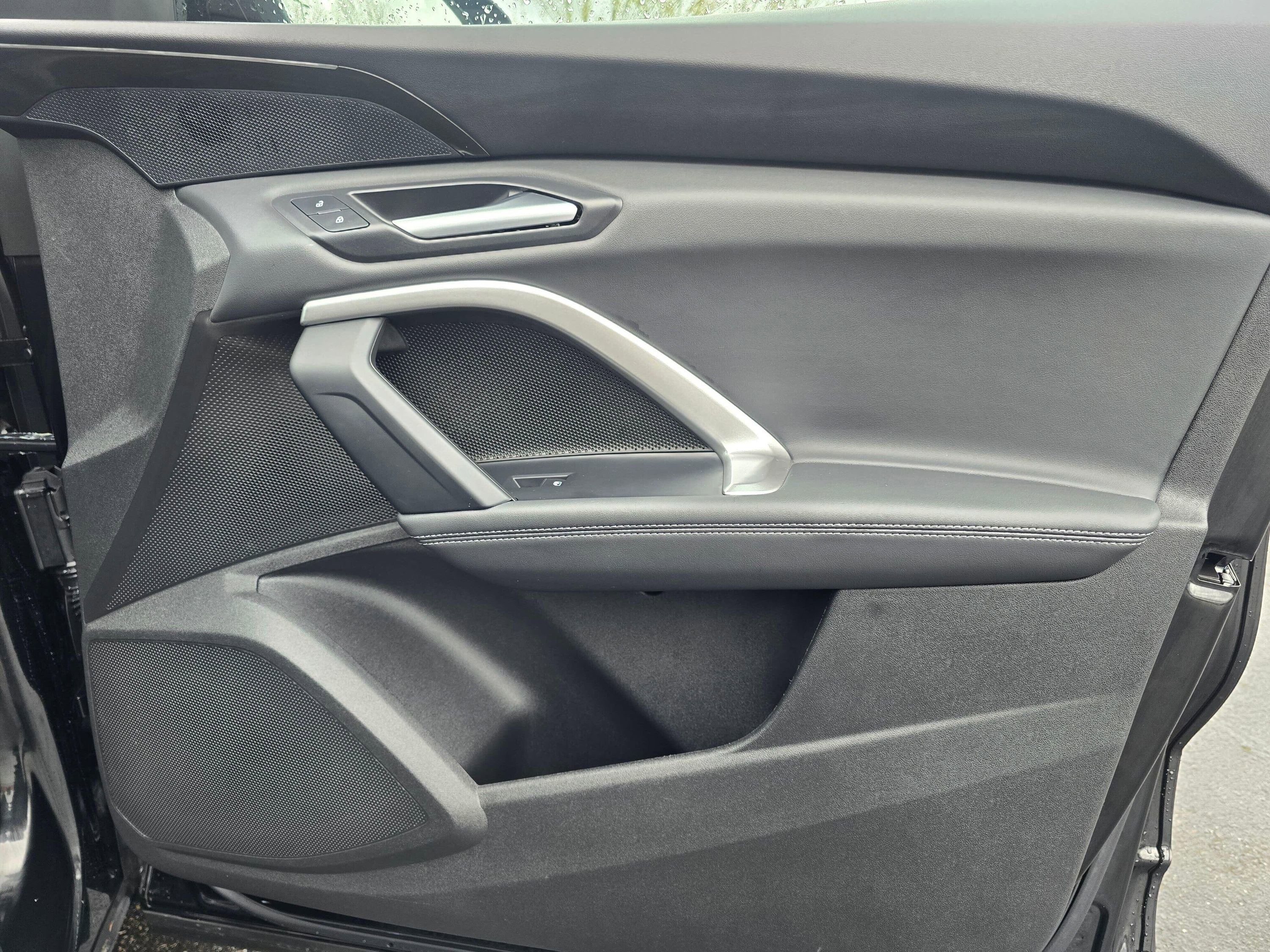 Certified 2025 Audi Q5 Premium w/ Convenience Package image 27