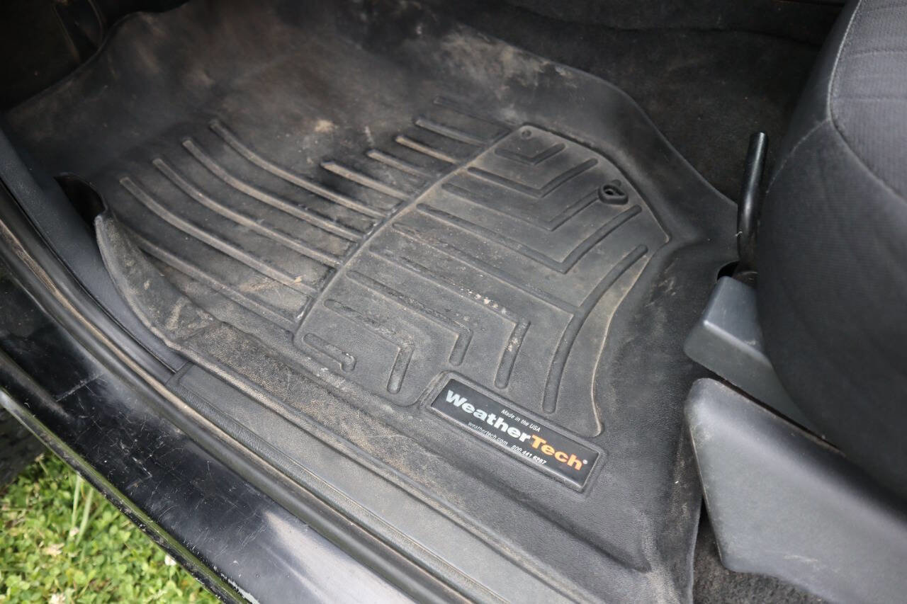 Used 2003 Chevrolet S10 Pickup LS w/ LS Preferred Equipment Group AWD/4WD image 18