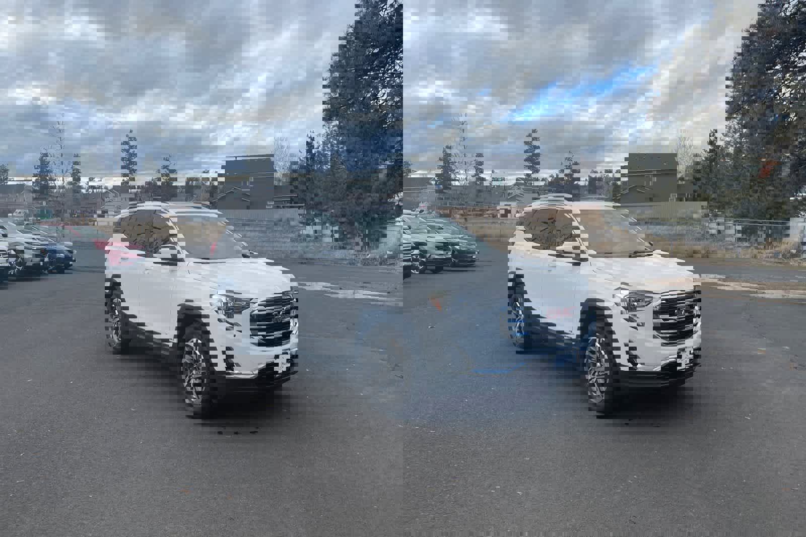 Used 2018 GMC Terrain SLT w/ Infotainment Package II image 9