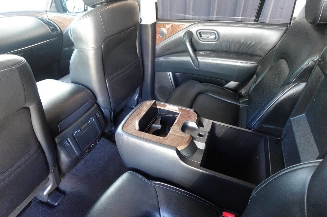 Used 2016 INFINITI QX80 Base 4dr SUV w/ 22" Wheel Package image 38