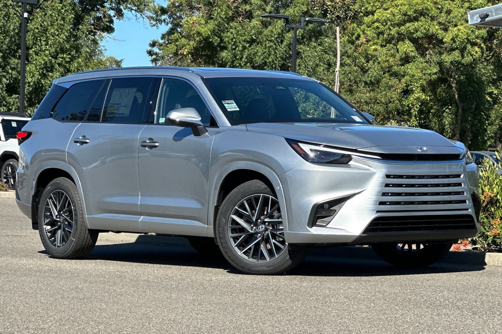 New 2026 Lexus TX 350 AWD image 2